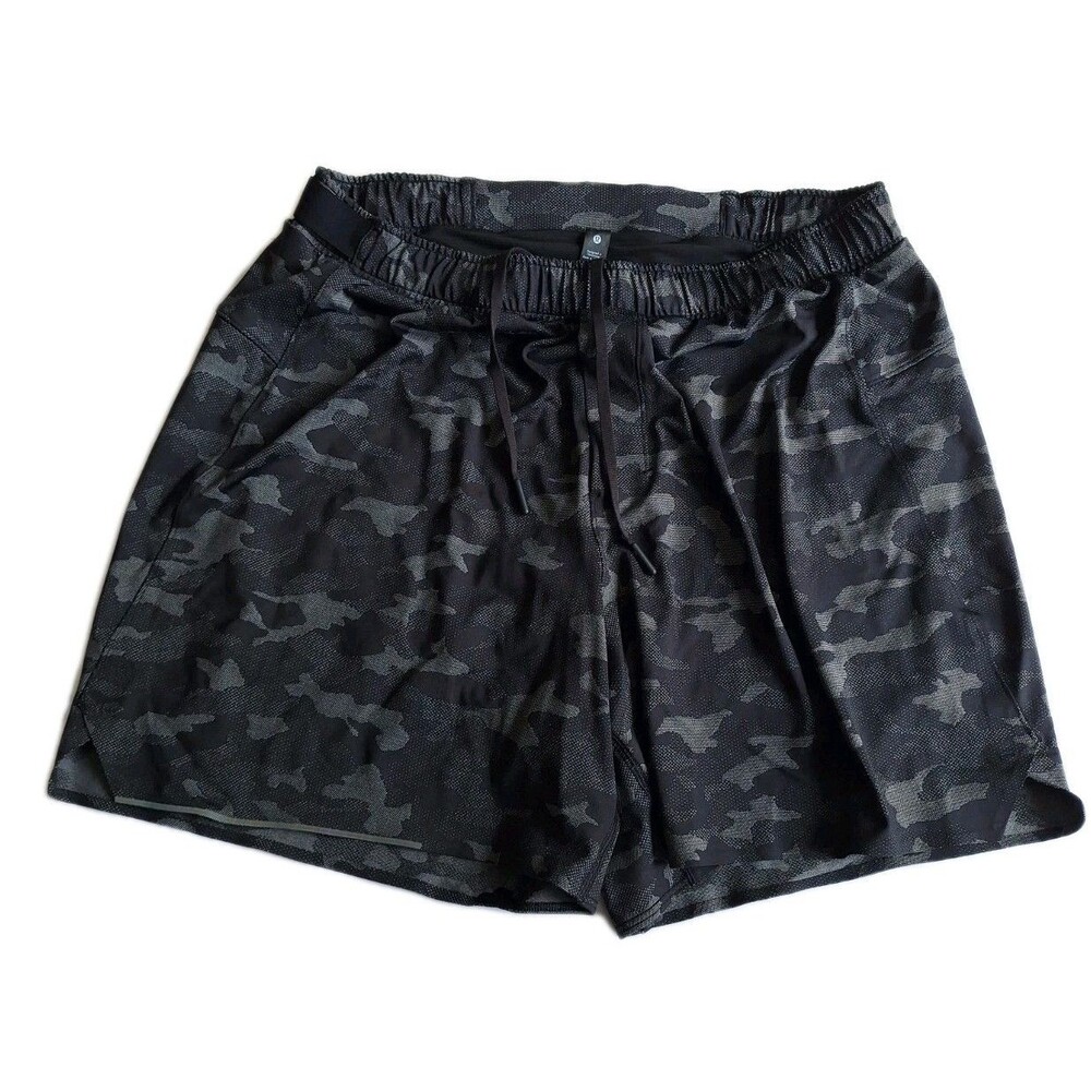Lululemon Shorts Mens Large Gray Black Camo Surge Liner Gym Lightweight